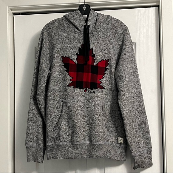 Roots Other - ROOTS men’s maple leaf pullover hoodie sweatshirt size XS grey red Buffalo plaid